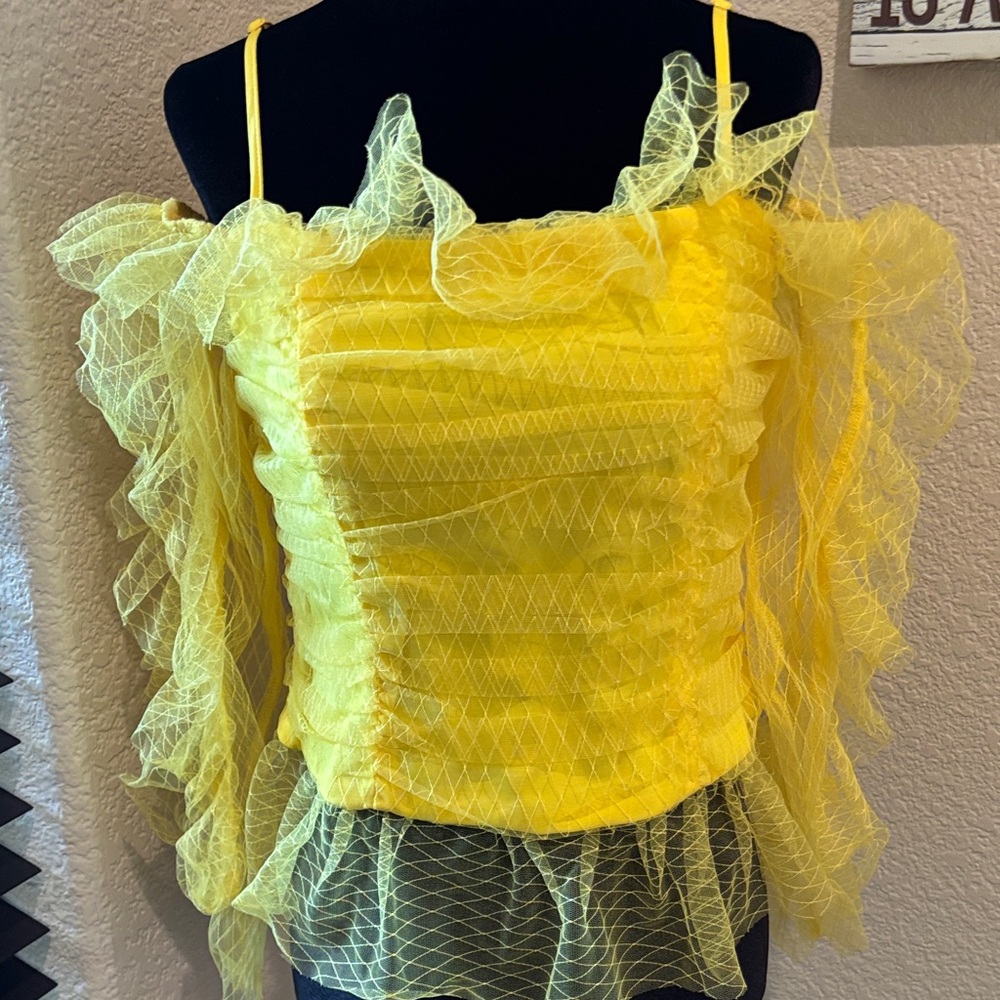 Lulumari Yellow Ruffled Blouse
